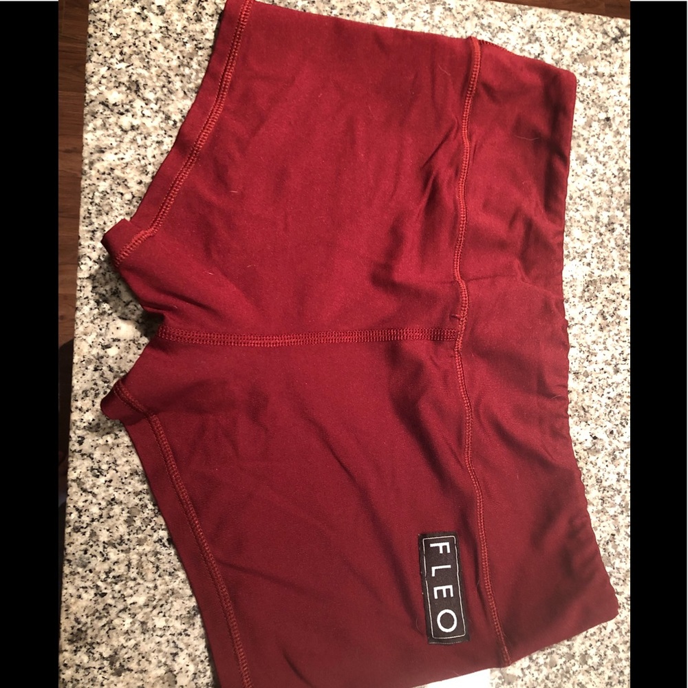 Fleo Maroon Originals